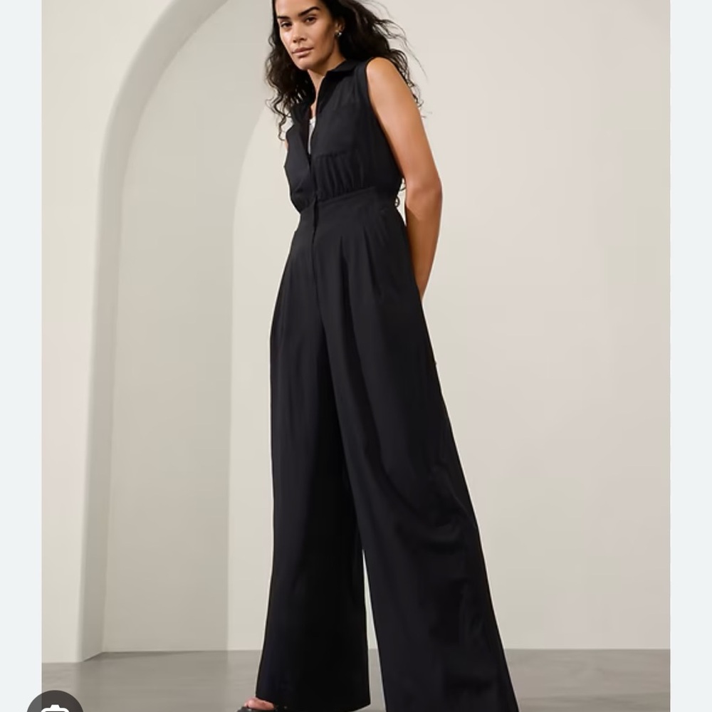 Athleta Brooklyn Heights wide leg Sleeveless Black Jumpsuit, size 14